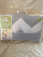 Circo Zigs Zags 4 Pc Nursery Crib Bedding Set Gray Yellow Safari Monkey NIB