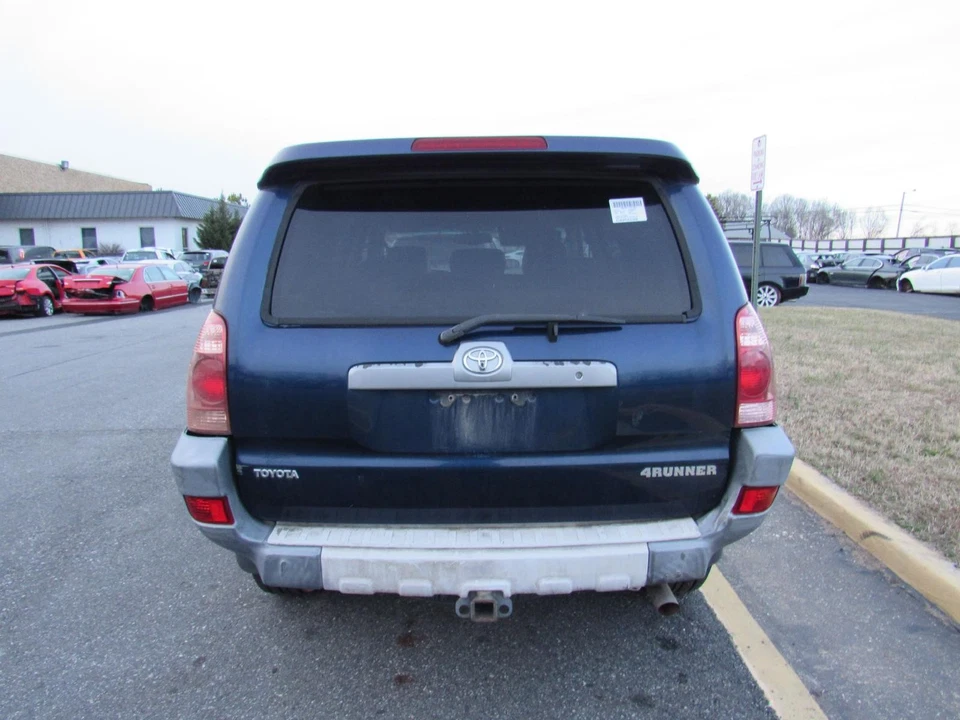 03 04 05 06 07 08 09 CUBIERTA MOTOR TOYOTA 4RUNNER Foto 3 de 4