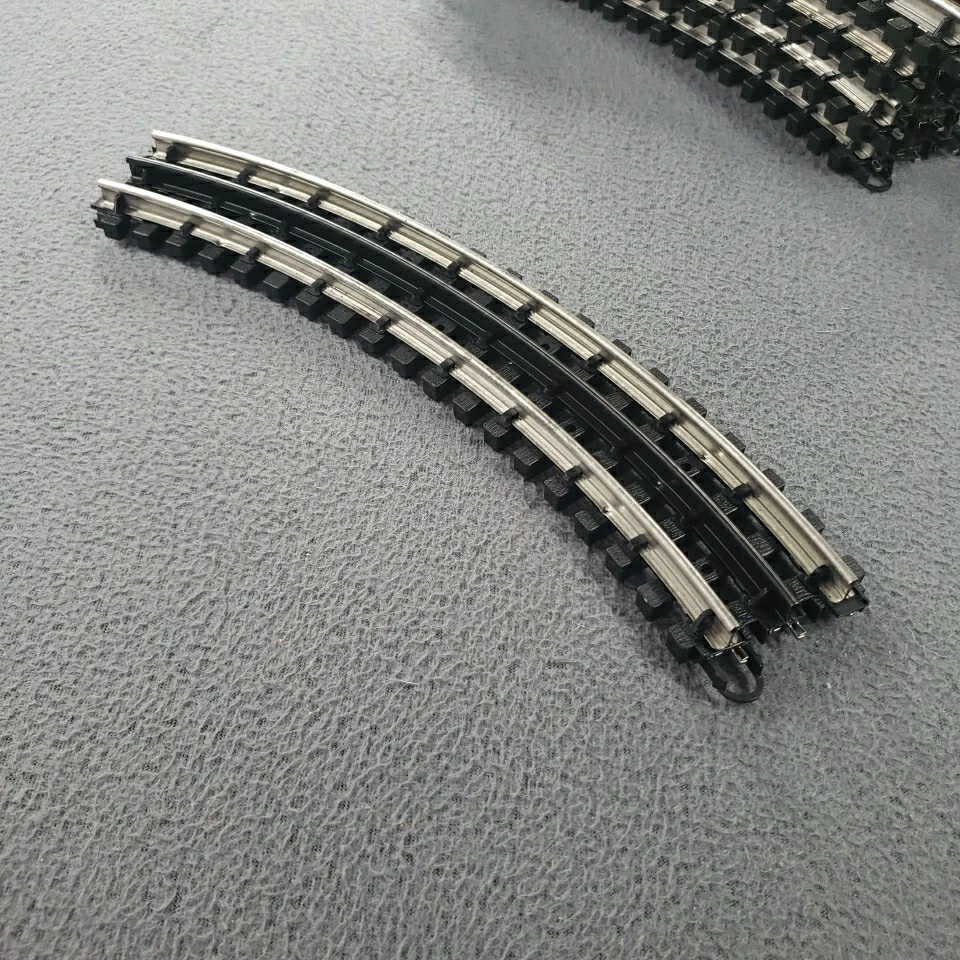 Lot of K-Line Super Snap O Gauge Model Train Track 10 Curved Pieces Bundle EUC - Image 2 of 4