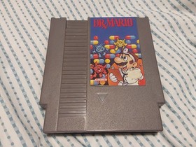 Cartucho de juego Dr. Mario para el Nintendo Entertainment System (NES) original. 