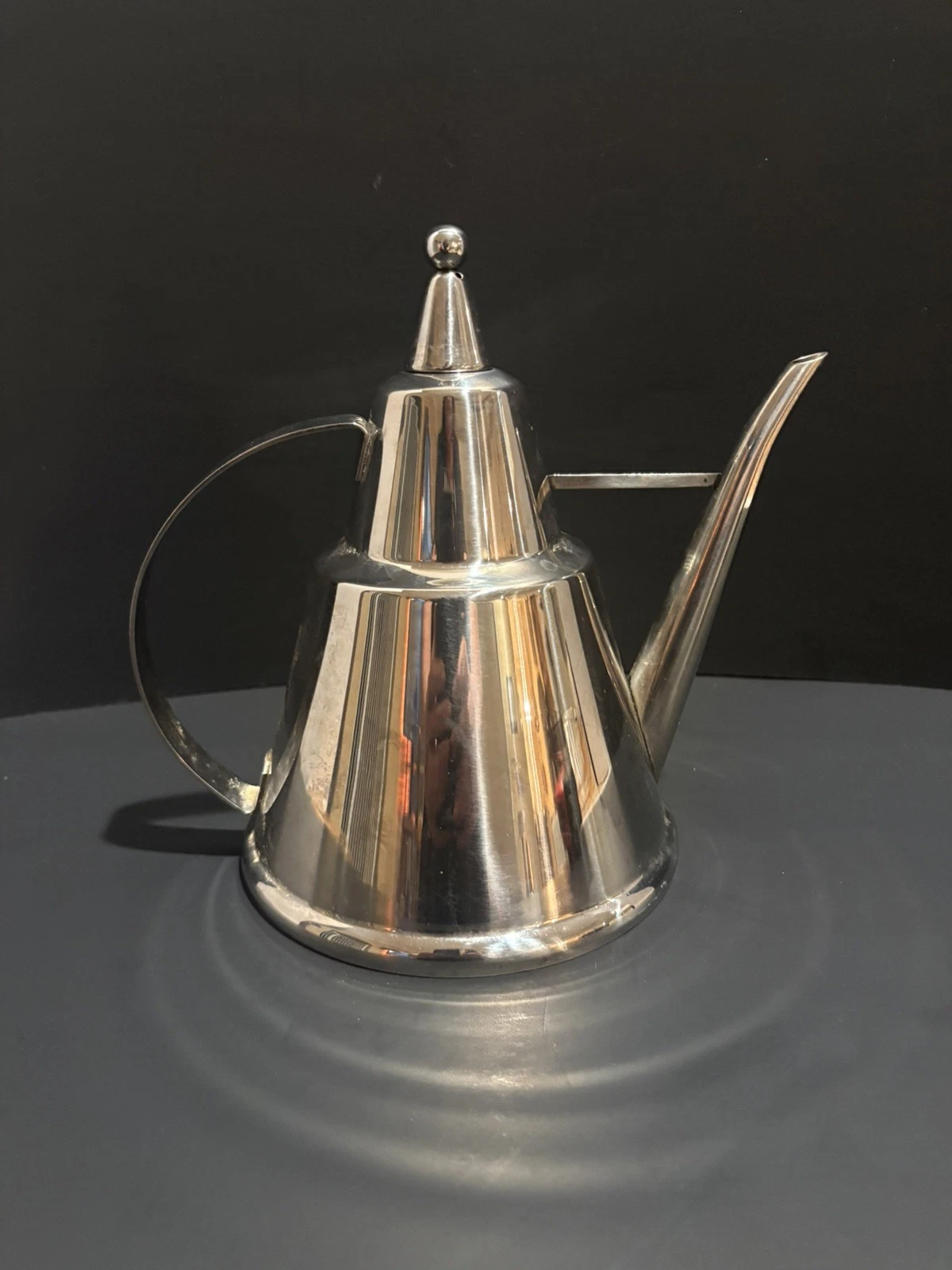 St ainless Steel Pyramid Olive Oil/Vinegar Cruet Dispenser
Opens in a new window or tab
