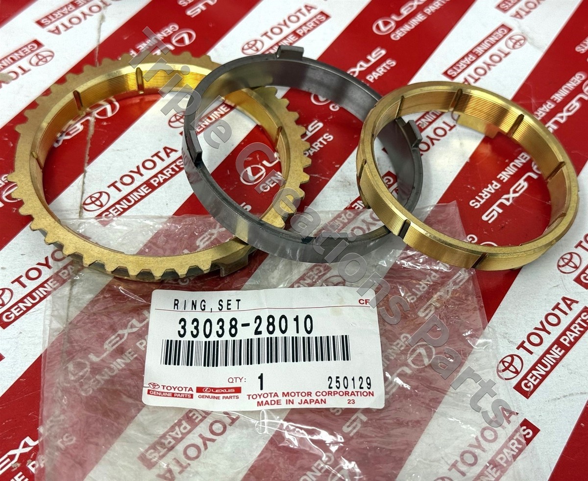 Toyota Genuine 3303828010 Ring Set Synchronizer No.2 33038-28010