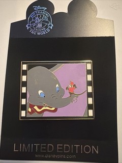 DISNEY DS DISNEY SHOPPING JUMBO FILM FRAME SERIES DUMBO PIN LE 300