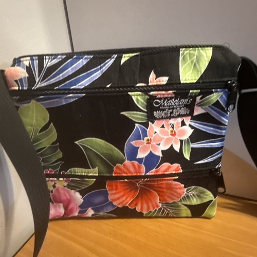 Floral Cross Body Purse By Mailelanis Made On Kaua’i New - Picture 5 of 7