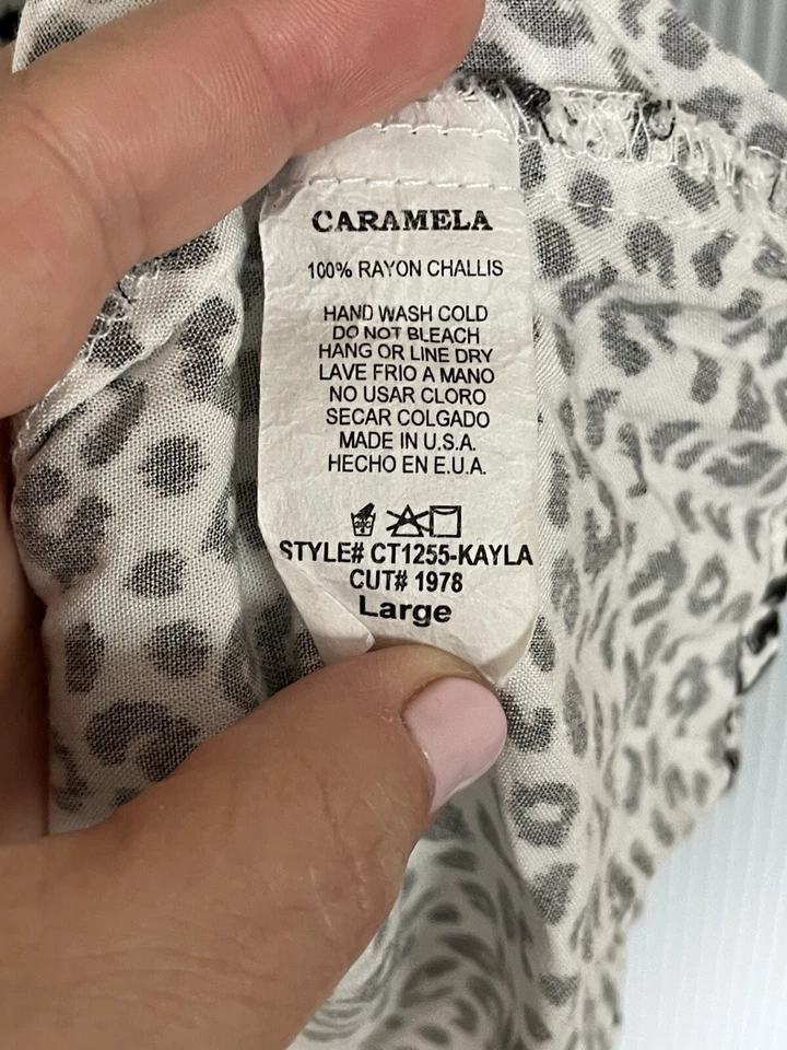 Blusa Camisola Carmela Estampado Animal Tirantes Talla L Capas Sedosas Tanque Paety Foto 3 de 4