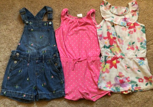 LOT OF 3 1-PIECE SLEEVELESS ROMPERS SZ. 5& 5T GAP & CARTERS
