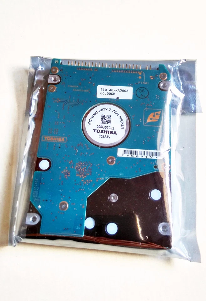 Toshiba 60 GB 4200 2.5" RPM IDE PATA HDD MK6025GAS Hard Drive For Laptop - Image 2 of 2