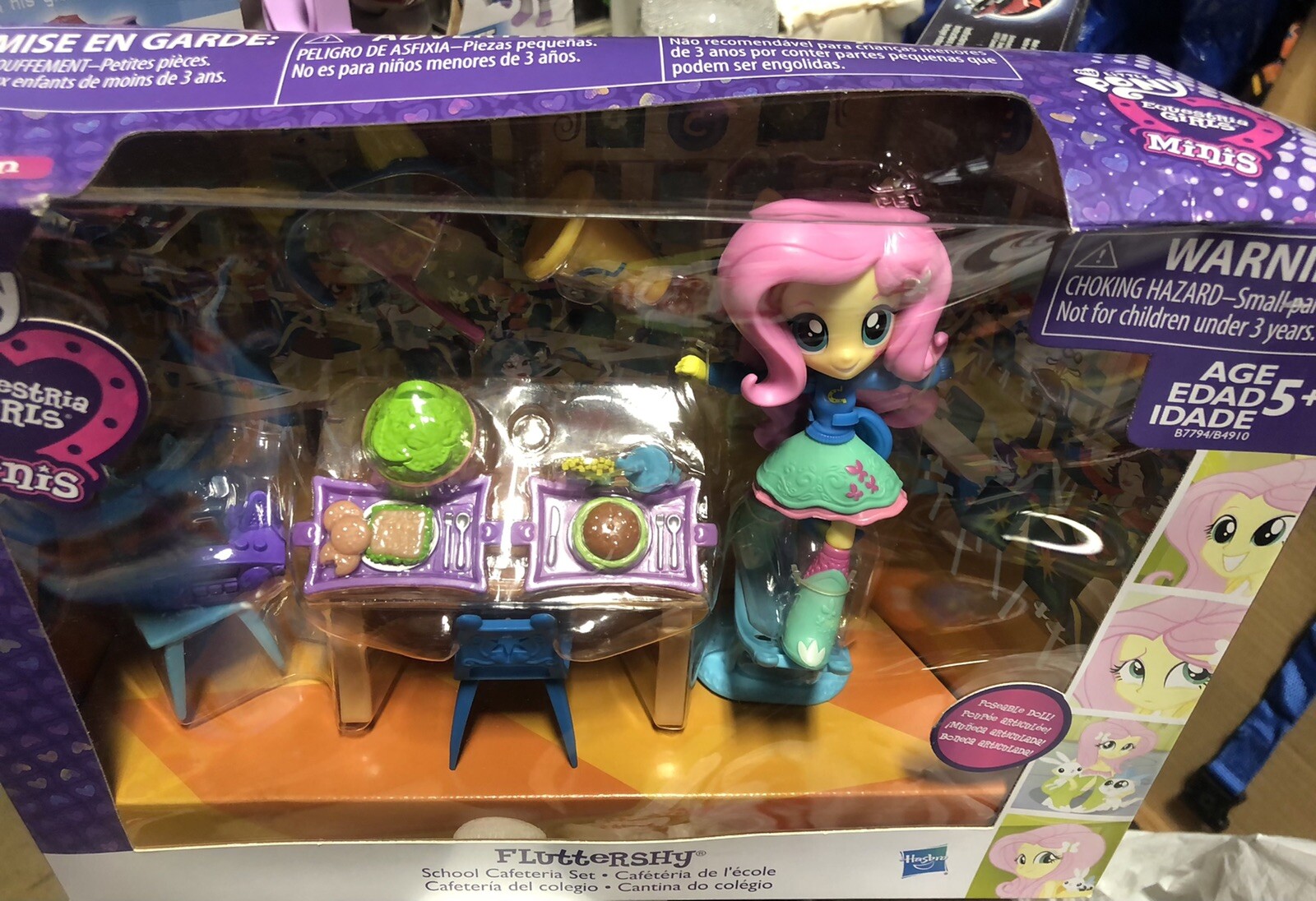 fluttershy school cafeteria set