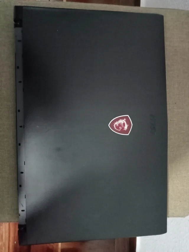 Portátil Gaming MSI Gv62 Full HD Intel Core i5-7º gen GTX 1050 4gb - Imagen 3 de 4