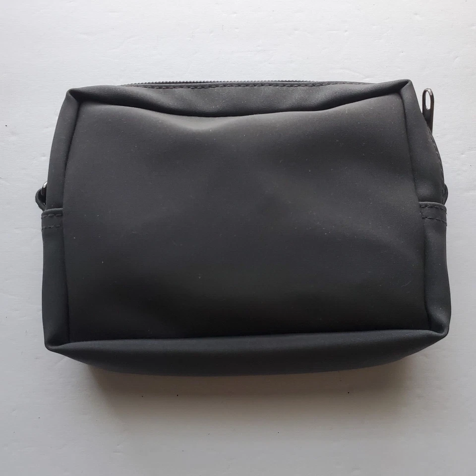 Cartera bandolera de nailon Mary Kay Cosmetics bolsa de maquillaje con espejo gris 6 x 5 Foto 2 de 4