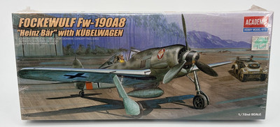Academy FOCKEWULF Fw-190A8 ''Heinz Bar'' with Kubelwagen Model Kit *Sealed* 1:72