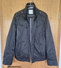 leichte Damen Jacke in schwarz Gr. 46, sehr g...