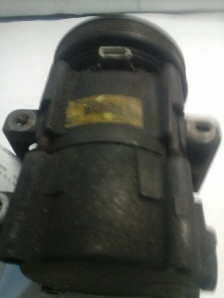 2003 Ford Focus AC Compressor 2.3 Liter 4 Cylinder - Image 3 of 4