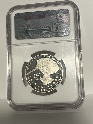 2011 s PF70 Ultra Cameo US Army 50c Proof Commemorative - Picture 2 of 2