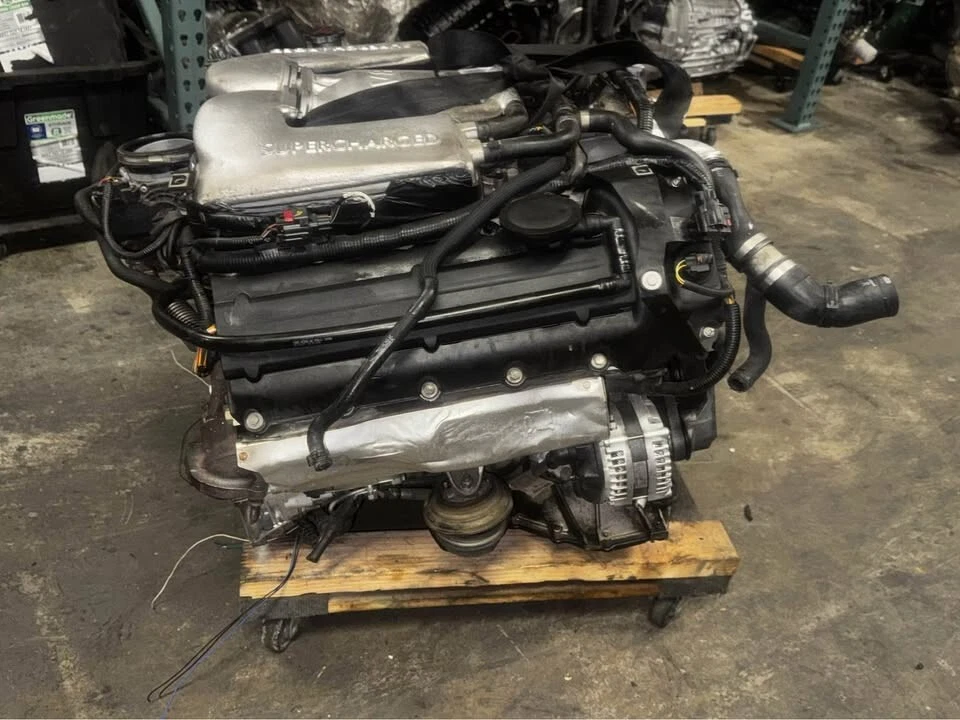 Jaguar XK XKR X150 2007 2008 2009 motor completo motor sobrealimentado 4,2 L 53 k millas Foto 2 de 4