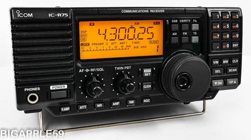 Icom IC-R75 Shortwave Radio w/ UT-106 Optional Module **QUALITY DX RECEIVER** - Picture 4 of 12