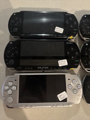 PlayStation Portable　1000/3000　ジャンク品 5台 PlayStation Portable 1000/3000 ジャンク品 5台 ジャンク PSP