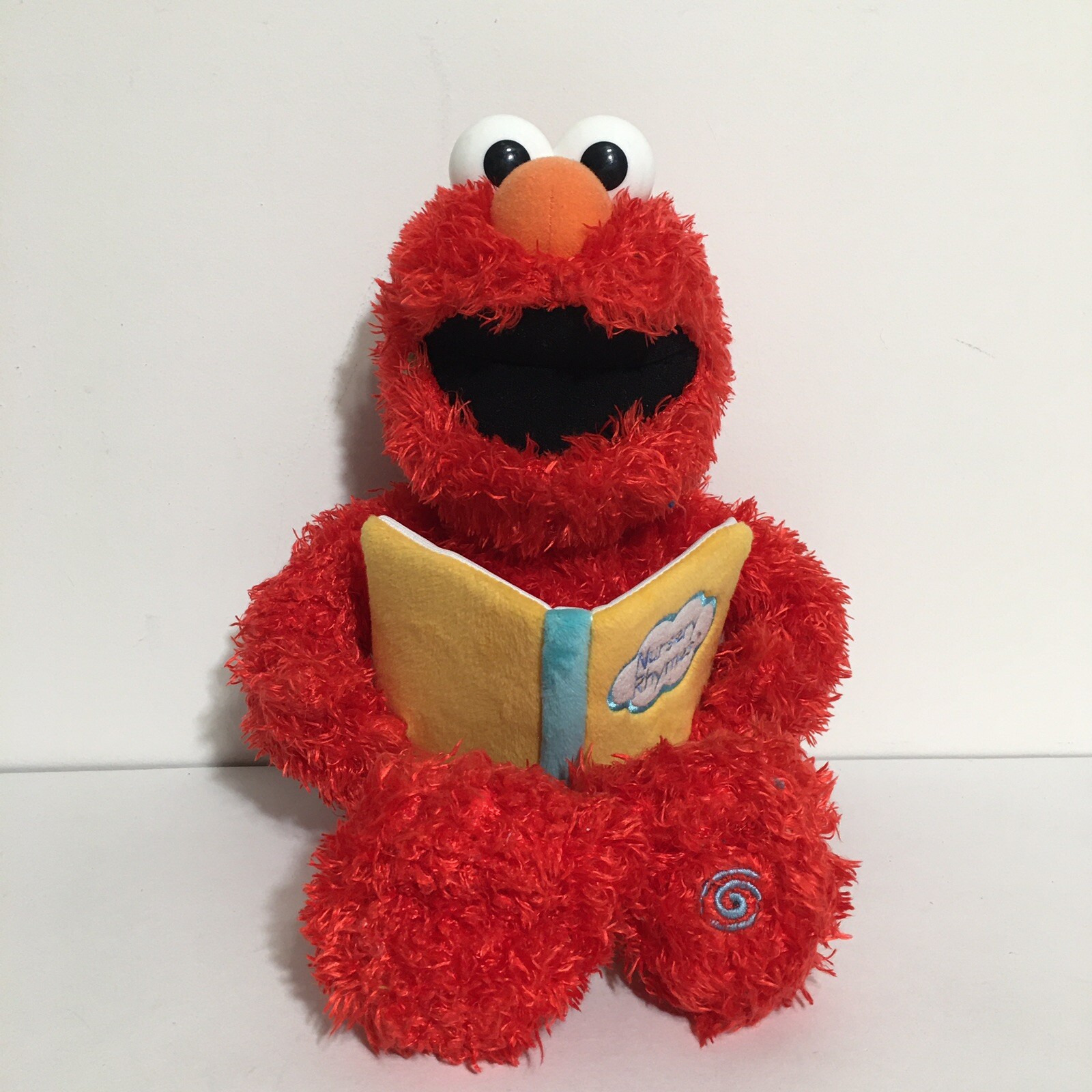 gund nursery rhyme elmo