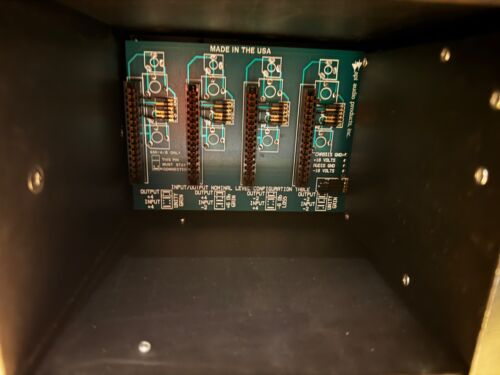 API 500-B4 4-slot Lunchbox - Picture 6 of 6