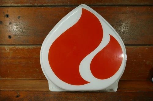 Vintage Standard Oil American Gas Station Molded Plastic Flame Logo Sign