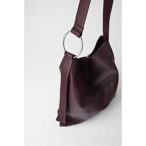 Maxi Bolso de Hombro ZARA Borgoña Cuero Granulado Real Hebilla Hobo Tote Foto 3 de 4