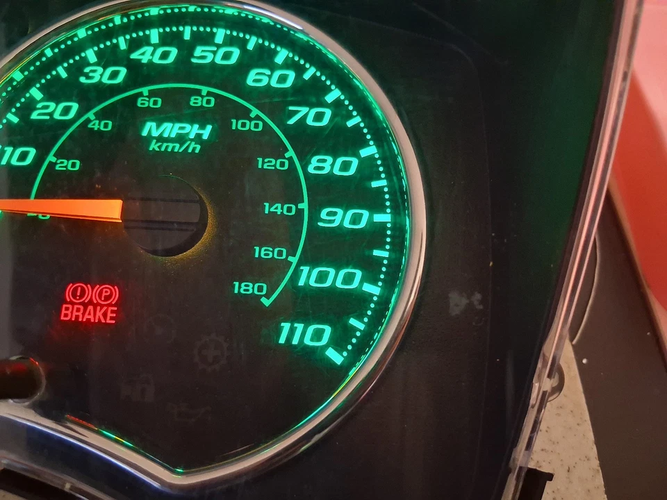 ✅ Cuadro de instrumentos velocímetro Colorado Canyon 07-12 252236 millas verde Foto 2 de 2