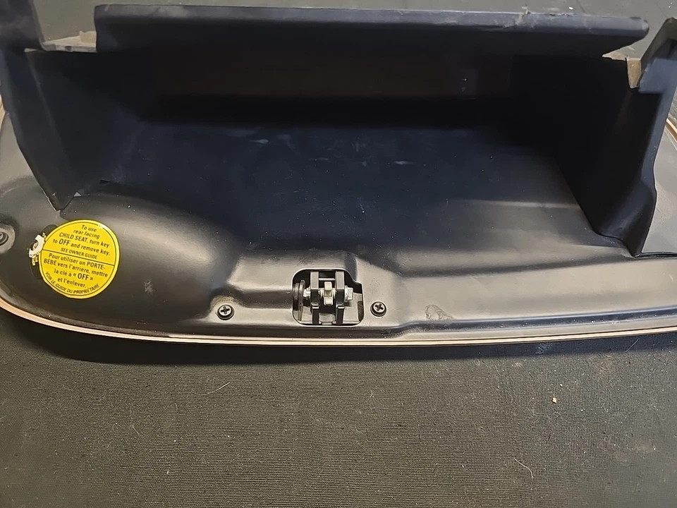 1997-2003 Ford F-150 Glove Box Storage Compartment F85x-1506015-aa - Image 4 of 4