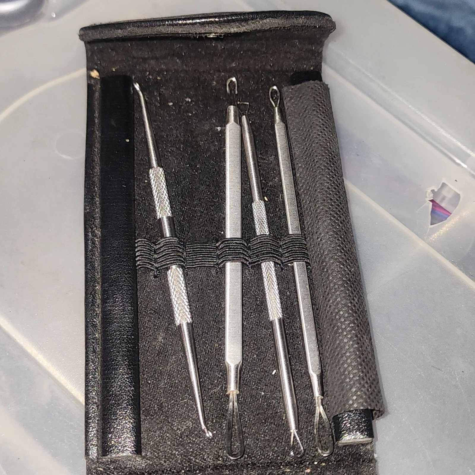 Skin Care Extractors