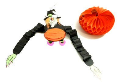 VINTAGE BEISTLE WITCH HONEYCOMB PLUS SMALL SIZED PUMPKIN ACCORDION CREPE PAPER
