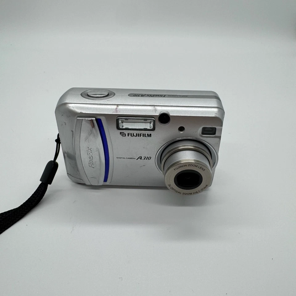 Fujifilm FinePix A310 3.2MP Digital Camera Compact Point & Shoot w/ 32MB XD Card - Image 3 of 4