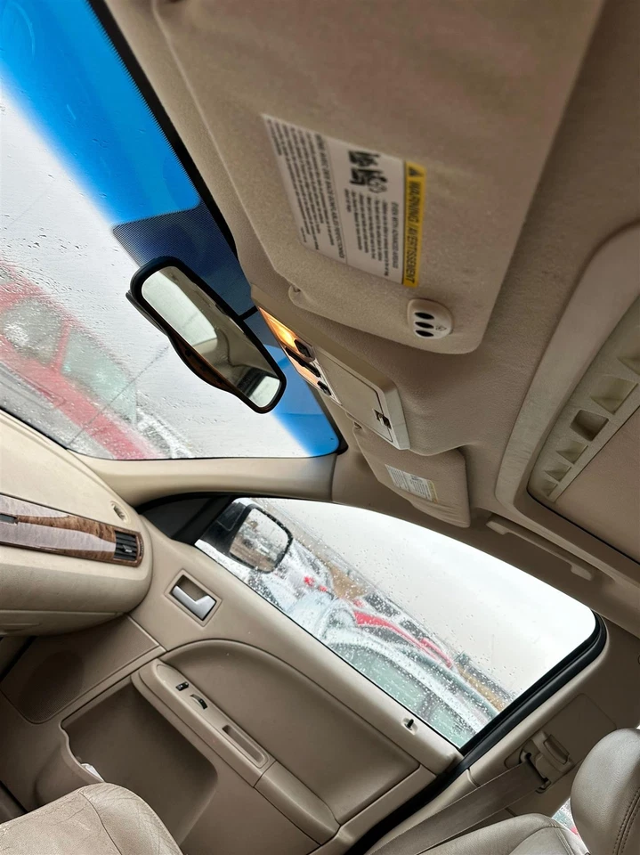 Conjunto de filtro de aire usado se adapta a: Ford Quinteto Grado A 2005 Foto 2 de 4