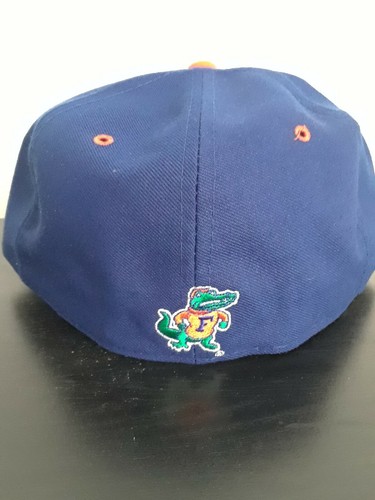 Univ.of Florida Gators fitted Cap, Brand New by New Era - Picture 2 of 3