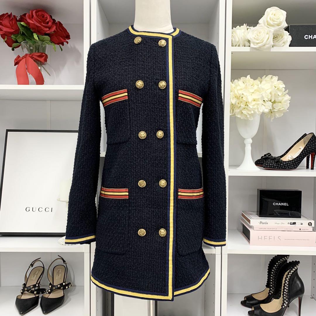 GUCCI Black Boucle Coat Jacket Blazer Gold Tiger Buttons GUCCI Black Boucle Coat Jacket Blazer Gold Tiger Buttons