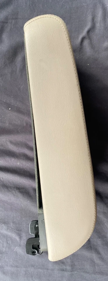 1999-2004 Cadillac Seville Console Armrest BEIGE Leather Armrest Lid OEM - Image 3 of 4