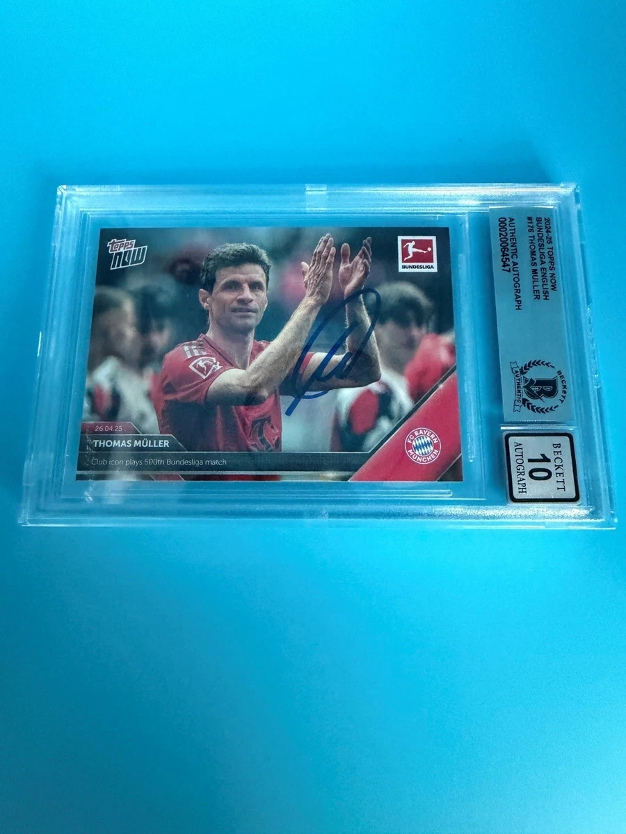 Soccer Bayern Munich Autographed Sports Trading Cards