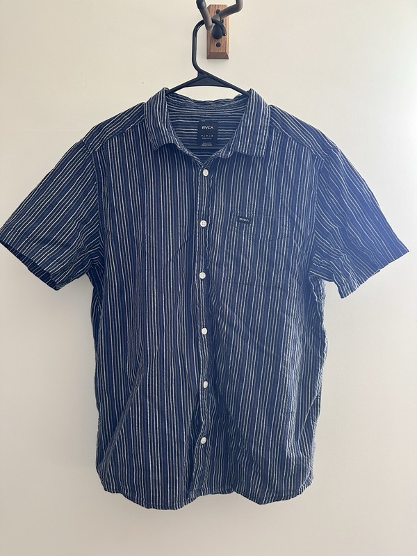 RVCA Men’s Short Sleeve Button Down Striped Shirt