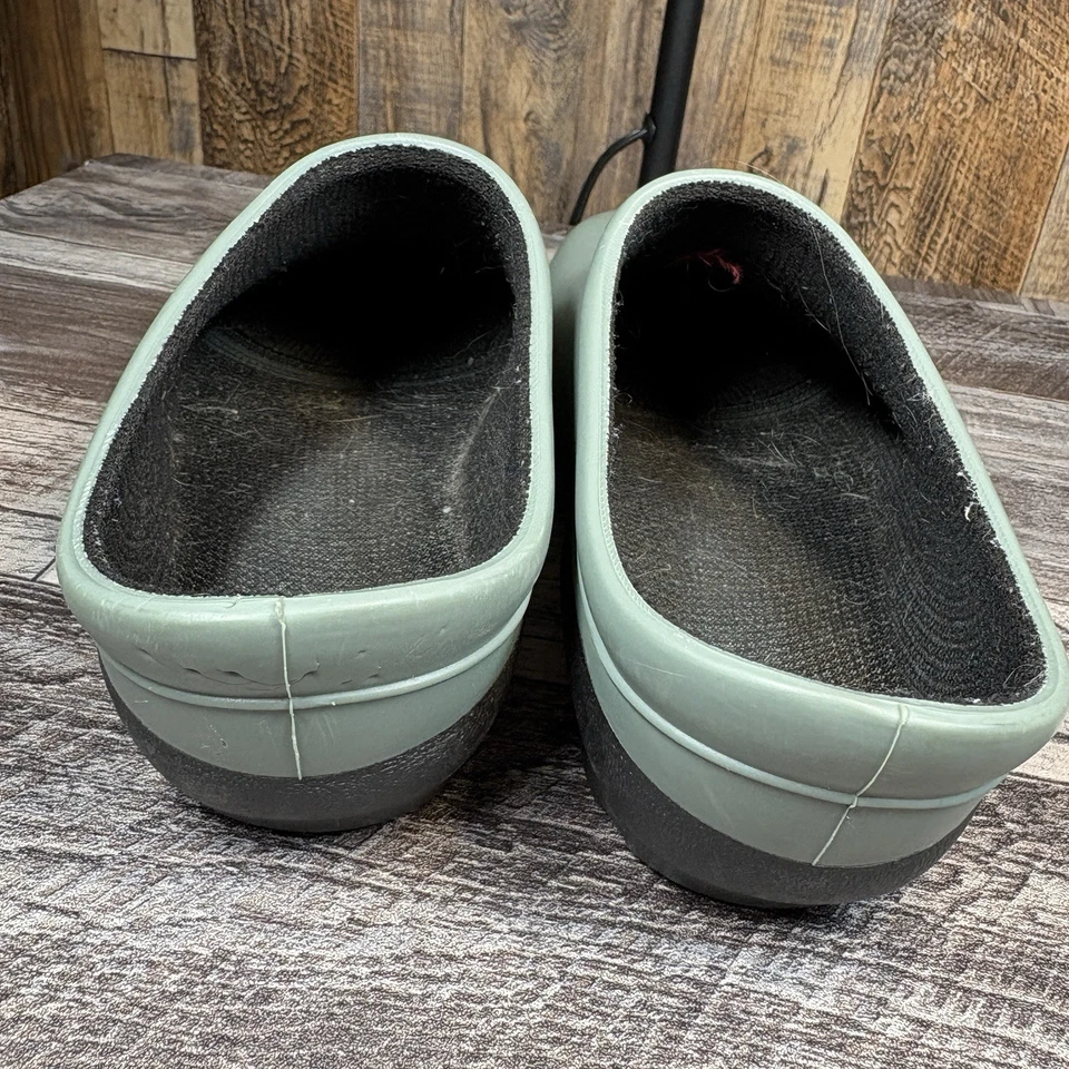 Sloggers Waterproof Garden Clogs Women Traditional Garden Clogs 7 Made USA - Image 2 of 4