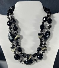 Chunky Acrylic Double Layer Black/white Beaded Necklace