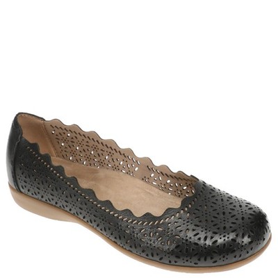earth Bria Women's Slip On