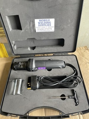 PARWELD TRAGBARER WOLFRAM-SCHLEIFER. NAGELNEU. 240 VOLT. SONDERPREIS