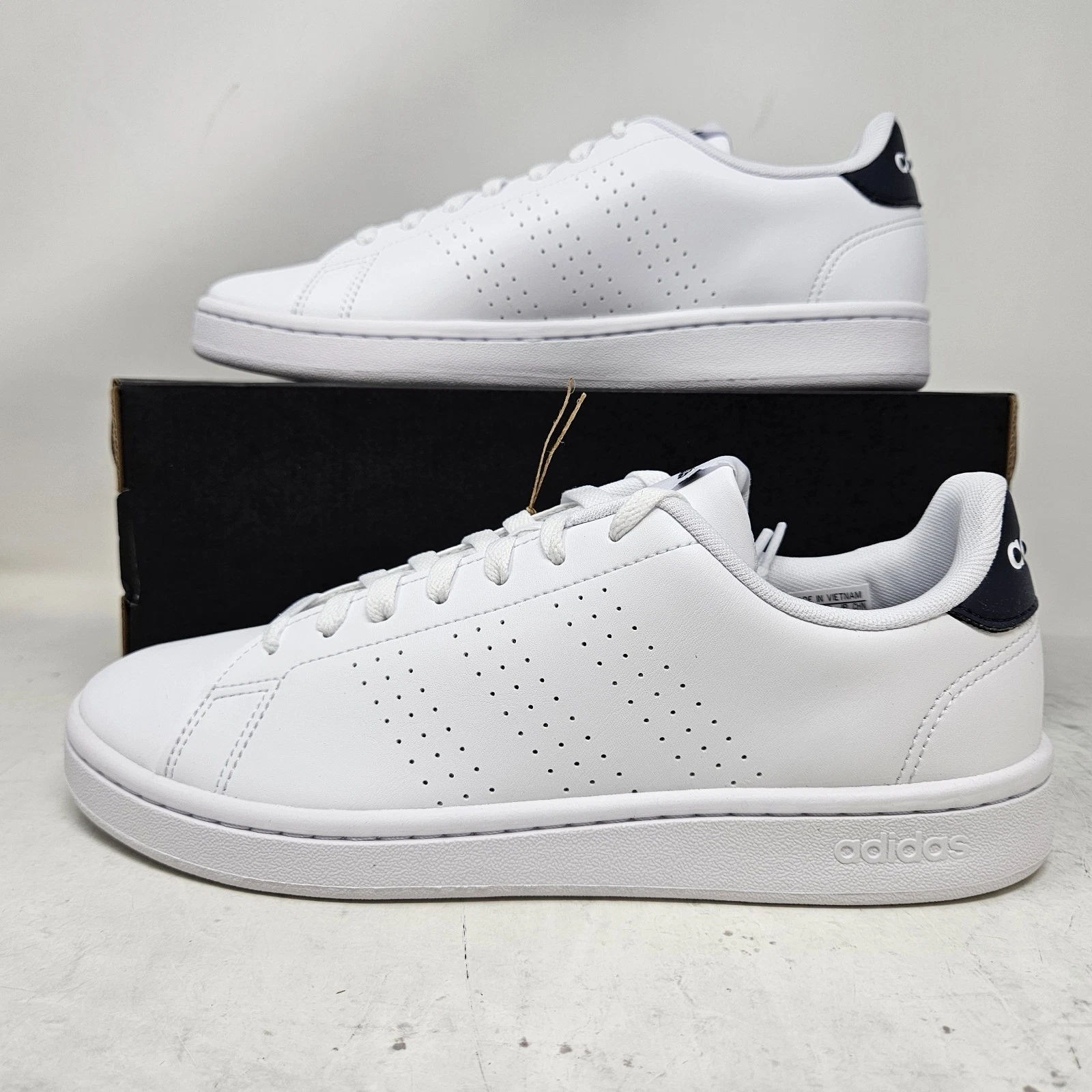 Adidas Advantage 'White Navy' CloudFoam Comfy Shoes / GZ5299 / Men's Size 8