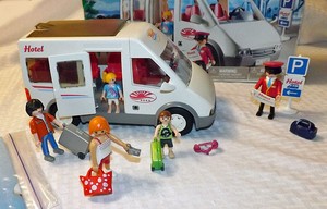 playmobil shuttle bus