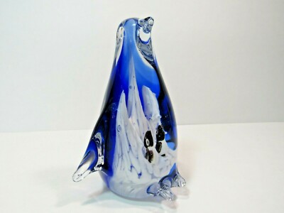 ART GLASS MOMMA PENGUIN & BABIES FIGURINE Cobalt Blue PAPER WEIGHT 5'' TALL
