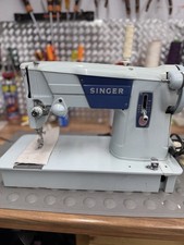 Singer 359 K Sewing Machine with Illustrated Instructions Manual
