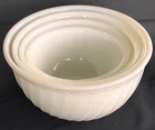 Set of 4 VTG Fire King Mixing Nesting Bowls White Milk Glass Swirl USA EXC!