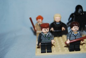 Lego Lot 7 Minifigure Harry Potter 4867 Dementor Gregory Goyle Sprout Lupin 