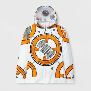 bb8 sweater