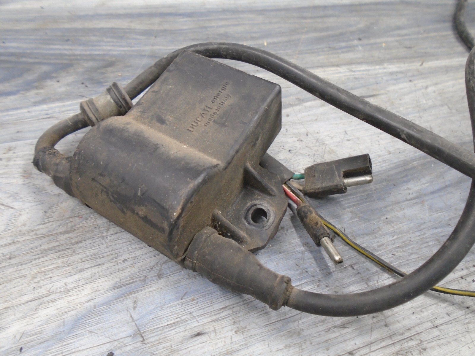 1994 94 Skidoo 377 Safari Deluxe Snowmobile Engine Ignition Coil