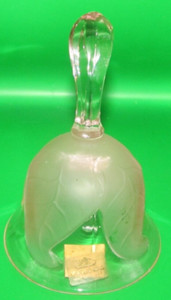 Viking Glass Leaf Bell W/ Sticker Light Pink 5.5" Tall
