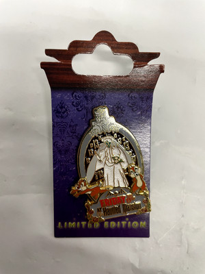 WDW Friday the 13th at the Haunted Mansion Chip and Dale pin Disney 53653